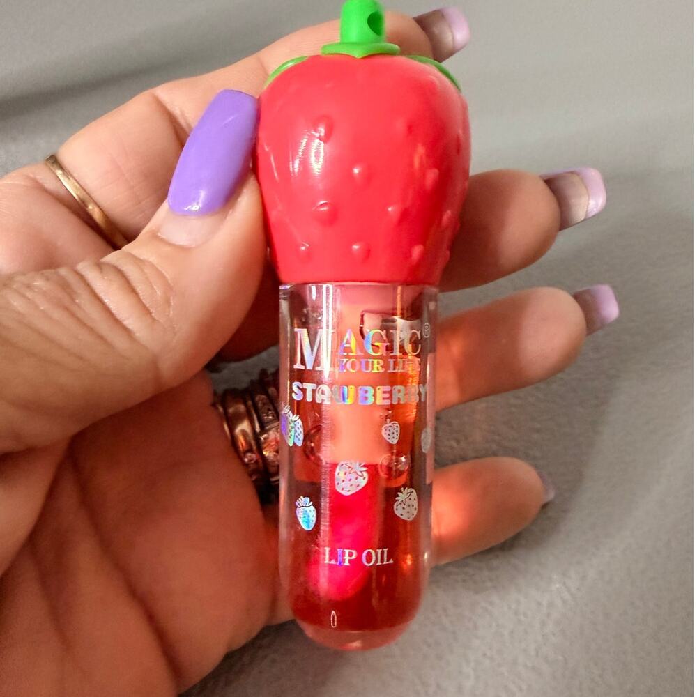 Strawberry Lip Oil Cute Kawaii Moisturizing Gloss Keychain